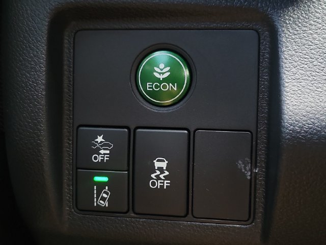 Used 2020 Honda HR-V EX image 32