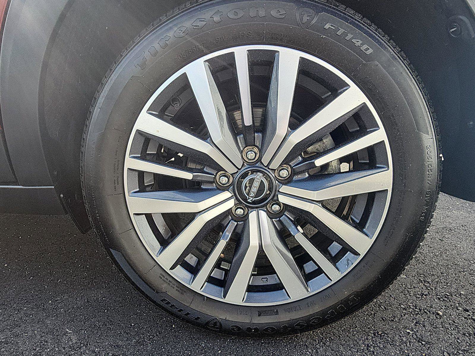 Used 2024 Nissan Kicks SV FWD image 9