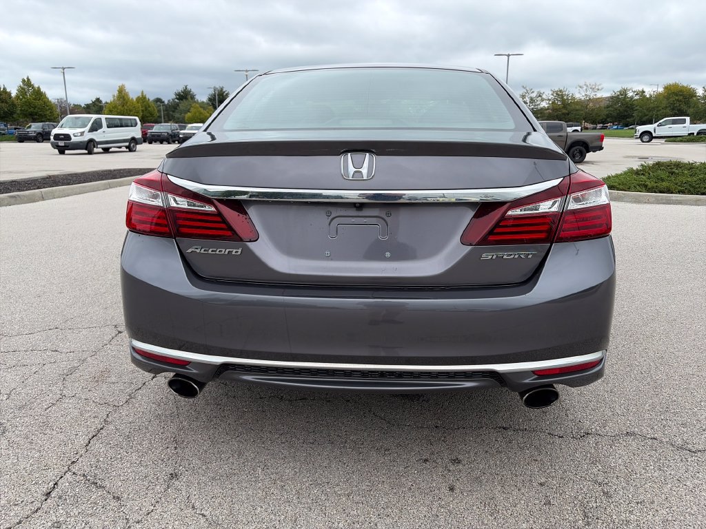 Used 2017 Honda Accord Sport image 6