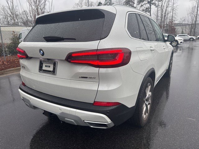 Used 2021 BMW X5 xDrive40i w/ Premium Package 3 image 5