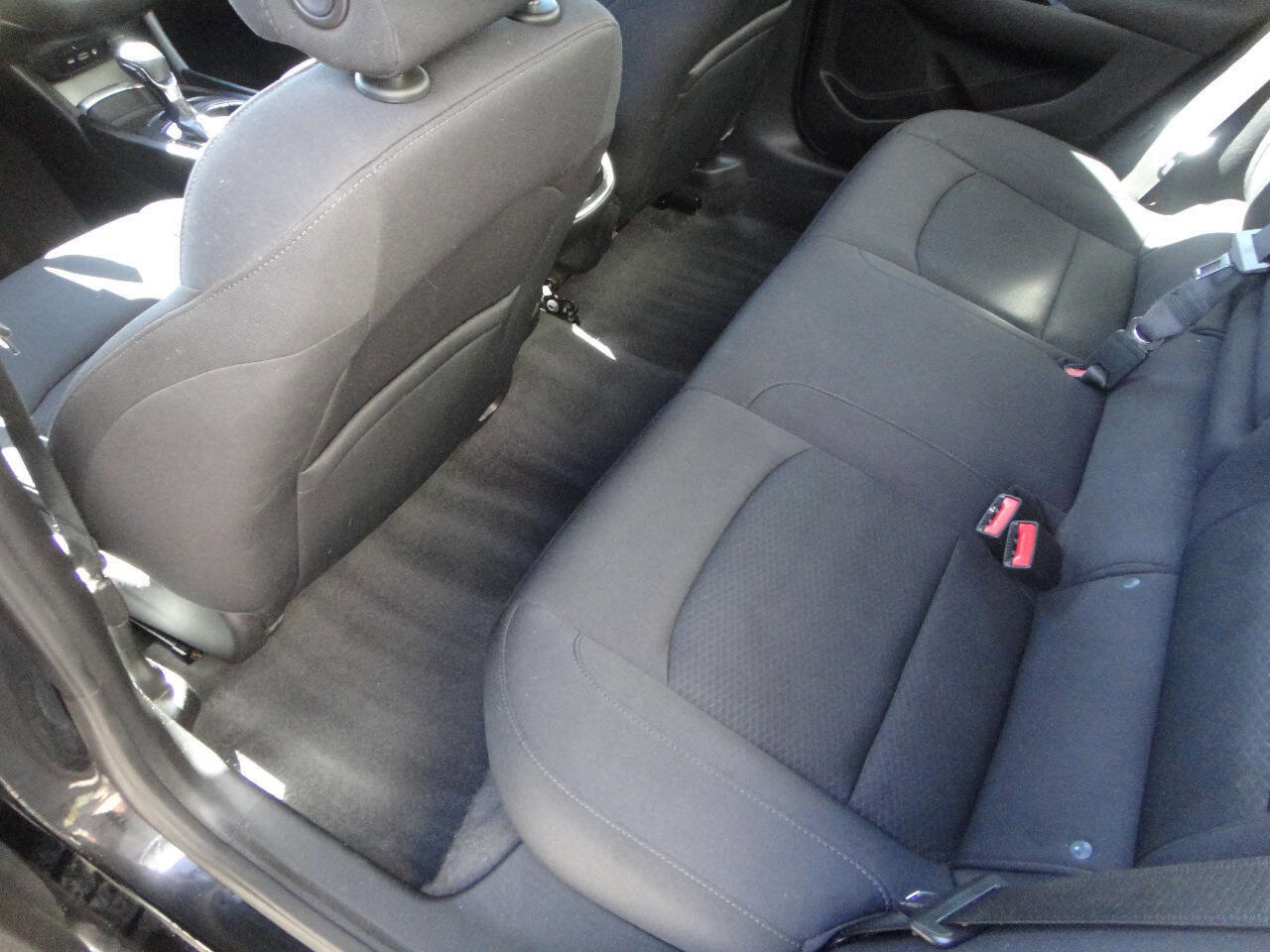 Used 2022 Chevrolet Malibu LT image 12