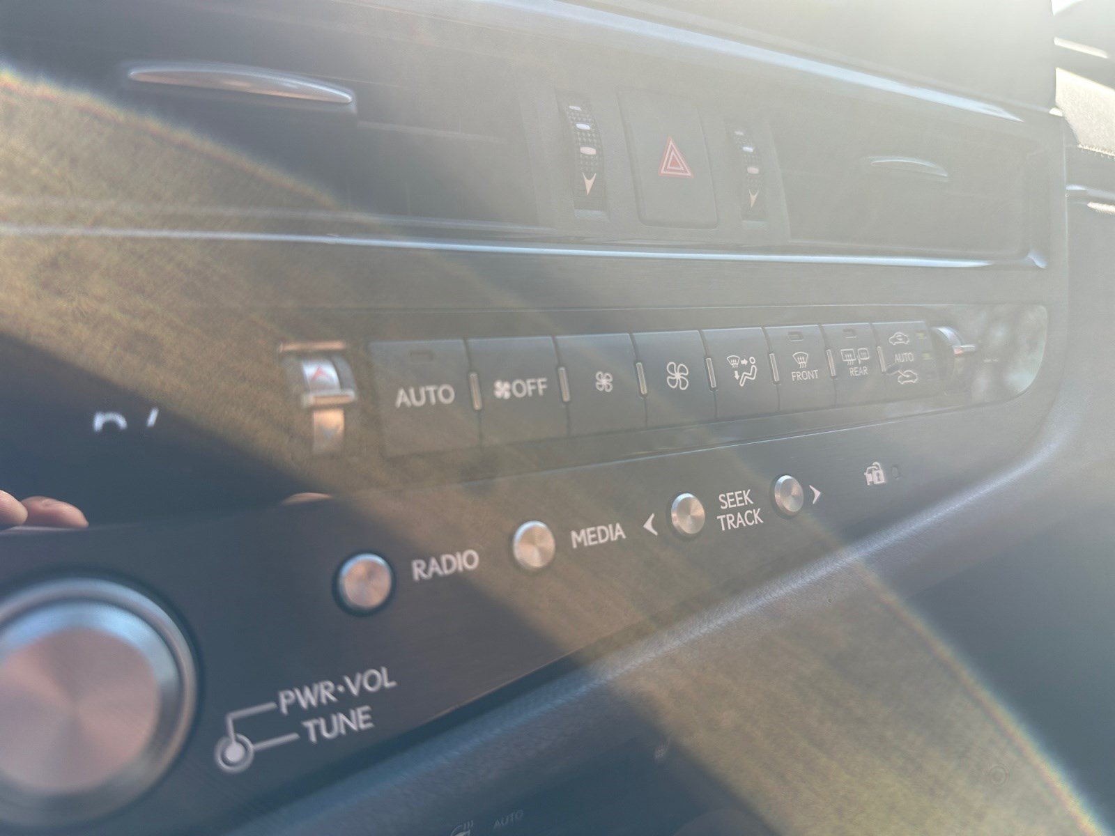 Used 2023 Lexus ES 350 w/ Premium Package FWD image 17