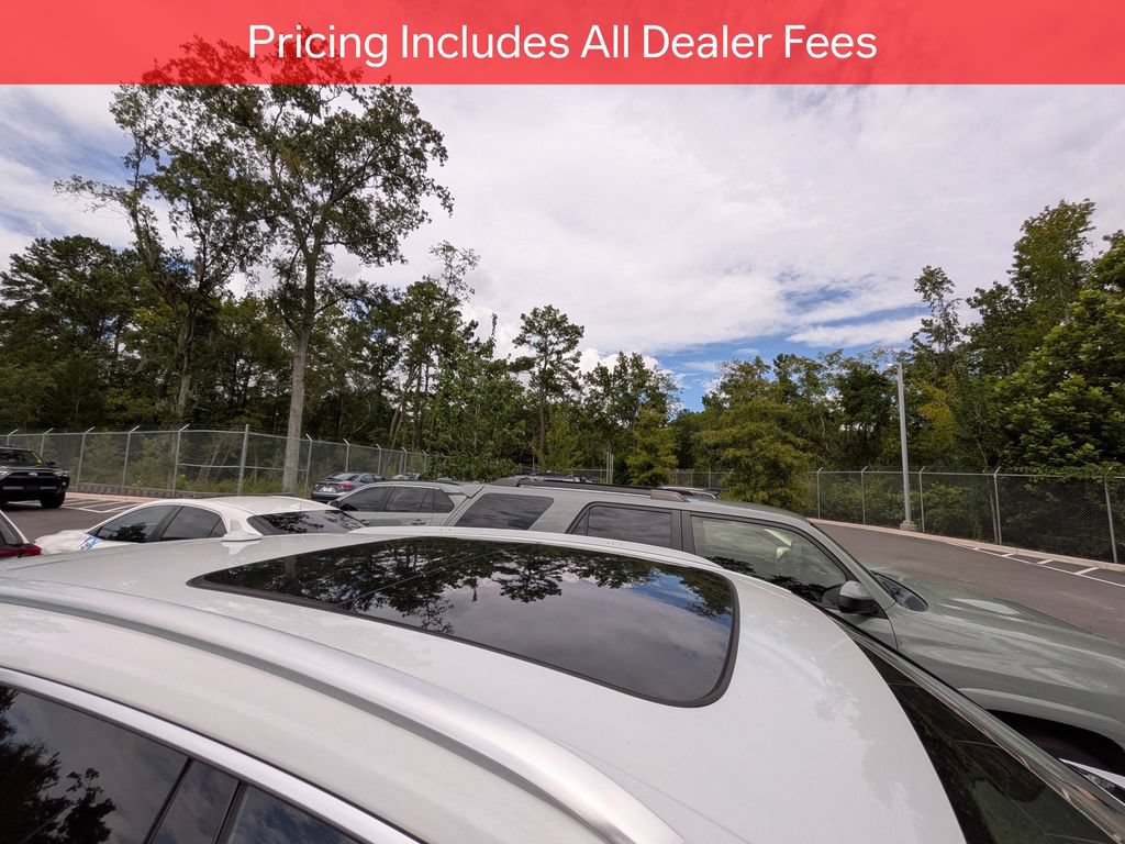 Used 2023 Audi Q8 Premium w/ Convenience Package AWD/4WD image 10