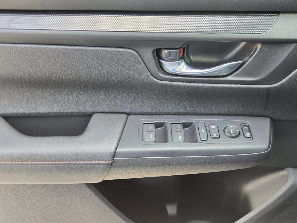 Certified 2025 Honda CR-V Sport image 27