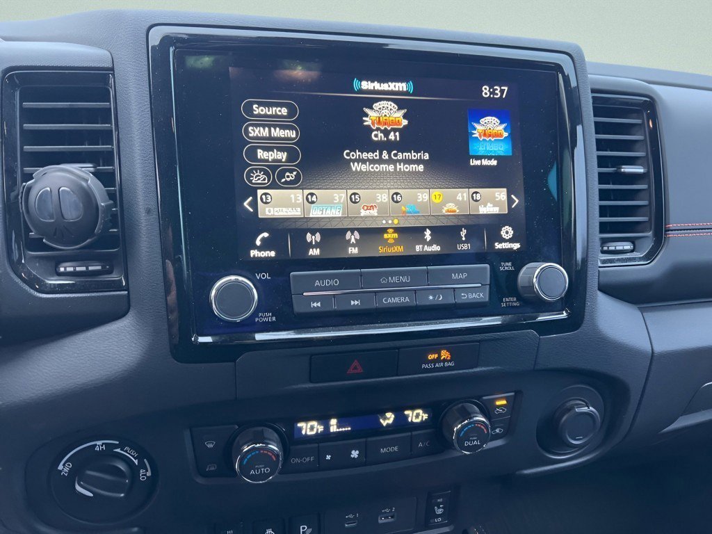 Used 2022 Nissan Frontier PRO-4X image 23