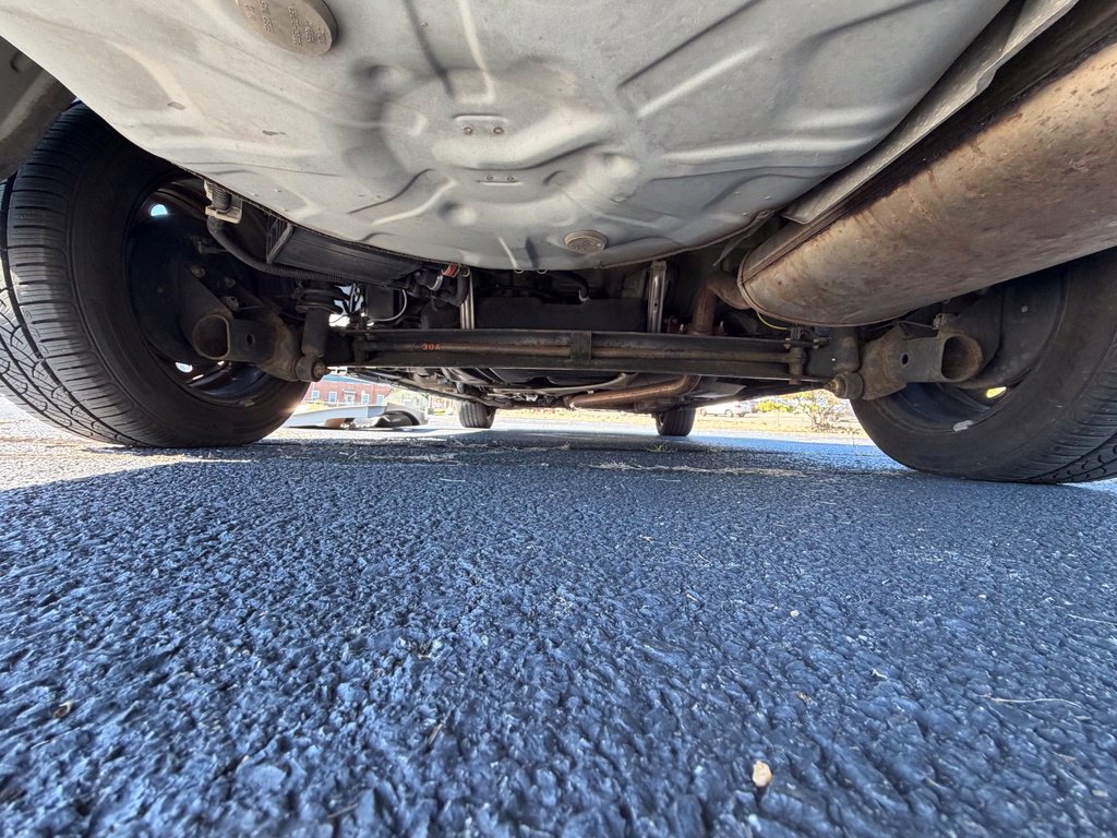 Used 2013 Toyota Corolla LE FWD image 31