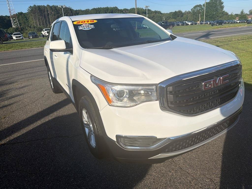 Used 2019 GMC Acadia SLE FWD image 2