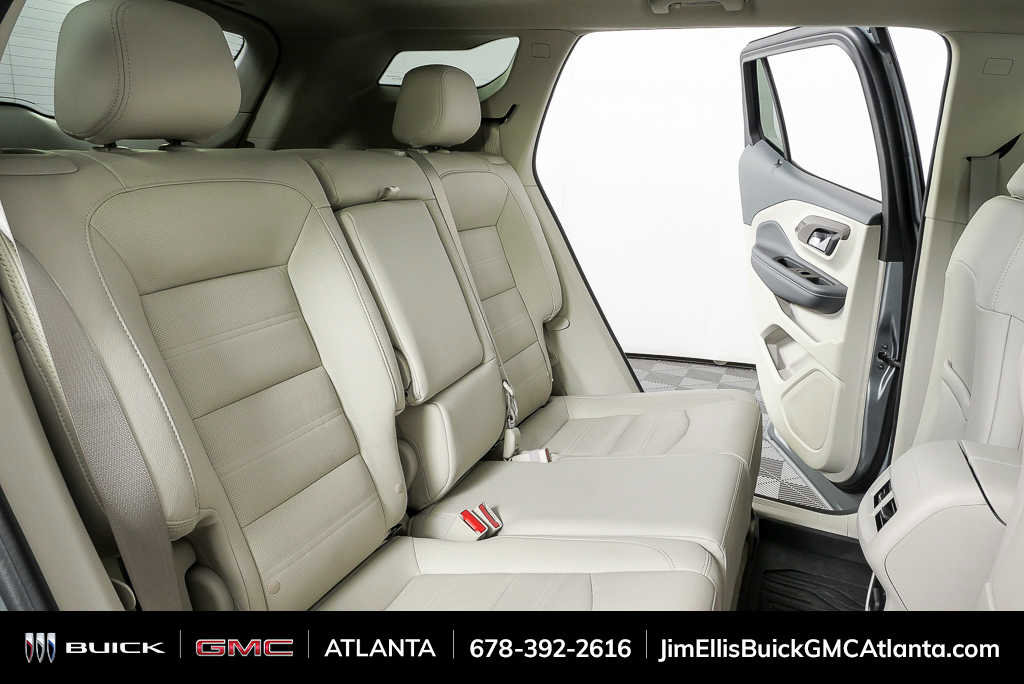 Used 2024 GMC Terrain Denali w/ Denali Premium Package AWD/4WD image 22