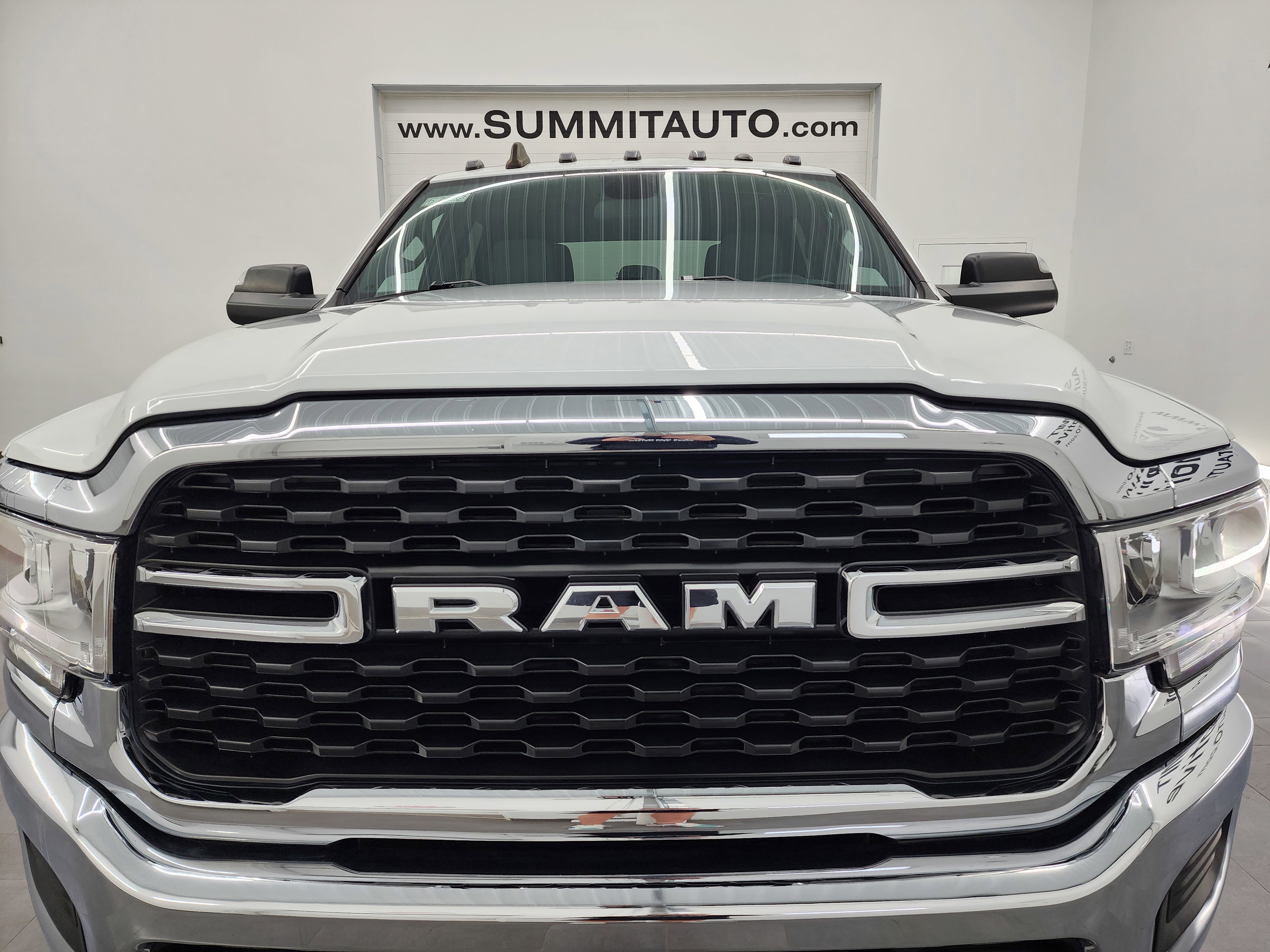 Used 2022 RAM 3500 Big Horn w/ Protection Group image 20