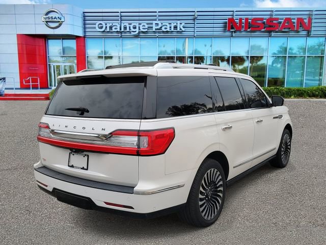 Used 2018 Lincoln Navigator Black Label w/ Cargo Package image 2