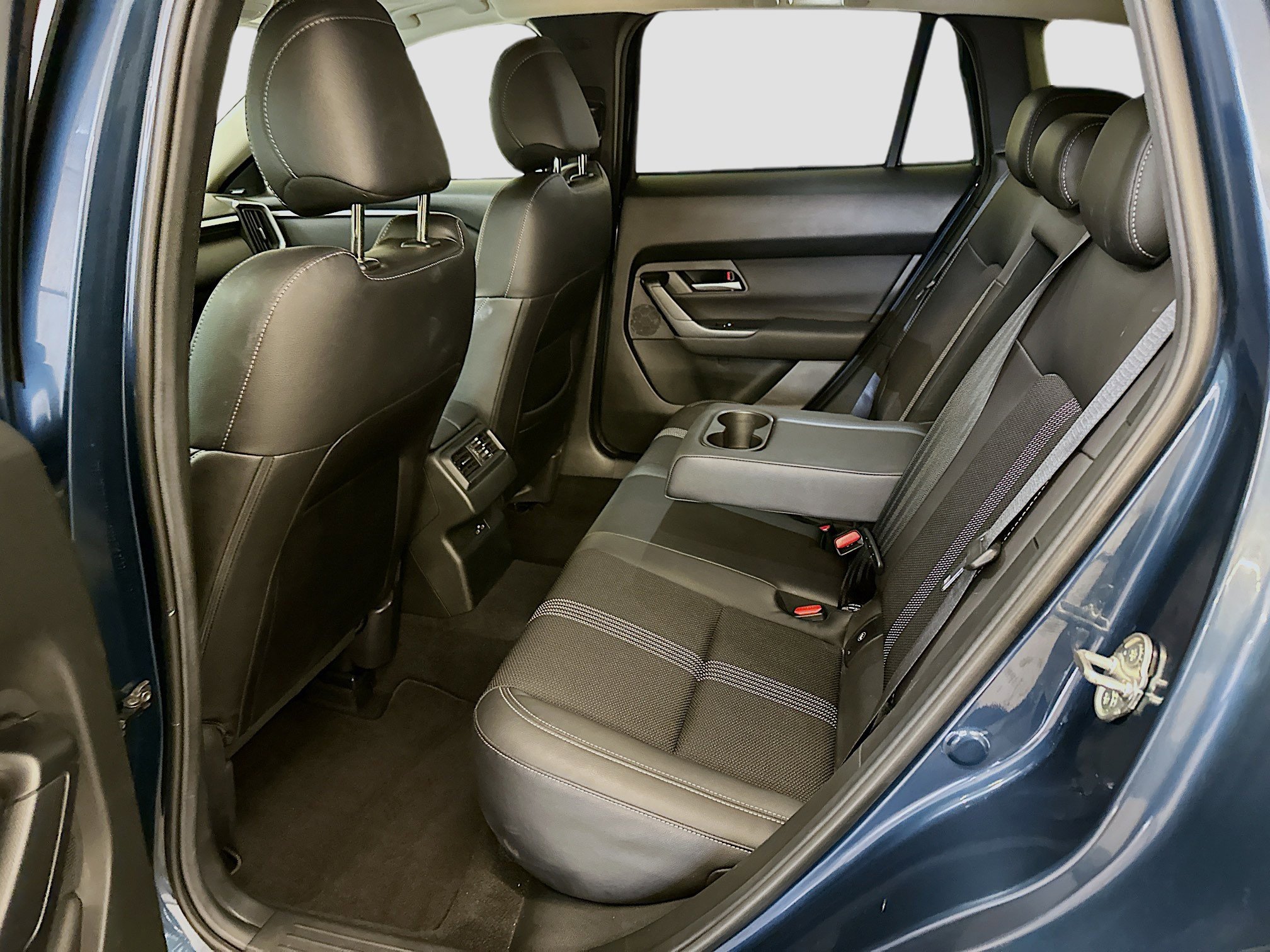 Used 2025 MAZDA CX-50 AWD 2.5 S w/ Premium Package image 30