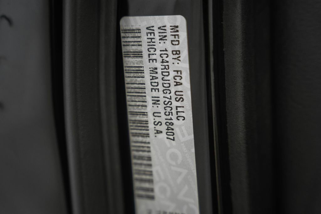 Certified 2025 Dodge Durango GT AWD/4WD image 48