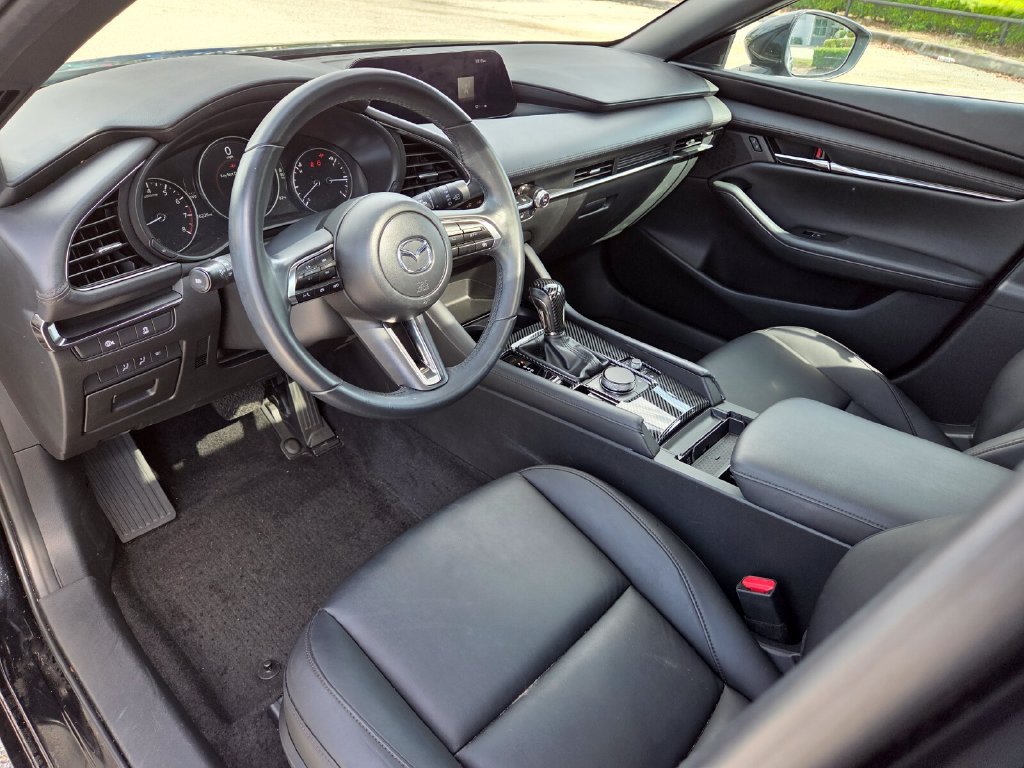 Used 2024 MAZDA MAZDA3 s FWD image 23