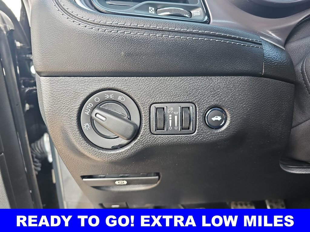 Used 2022 Dodge Challenger R/T Scat Pack image 24