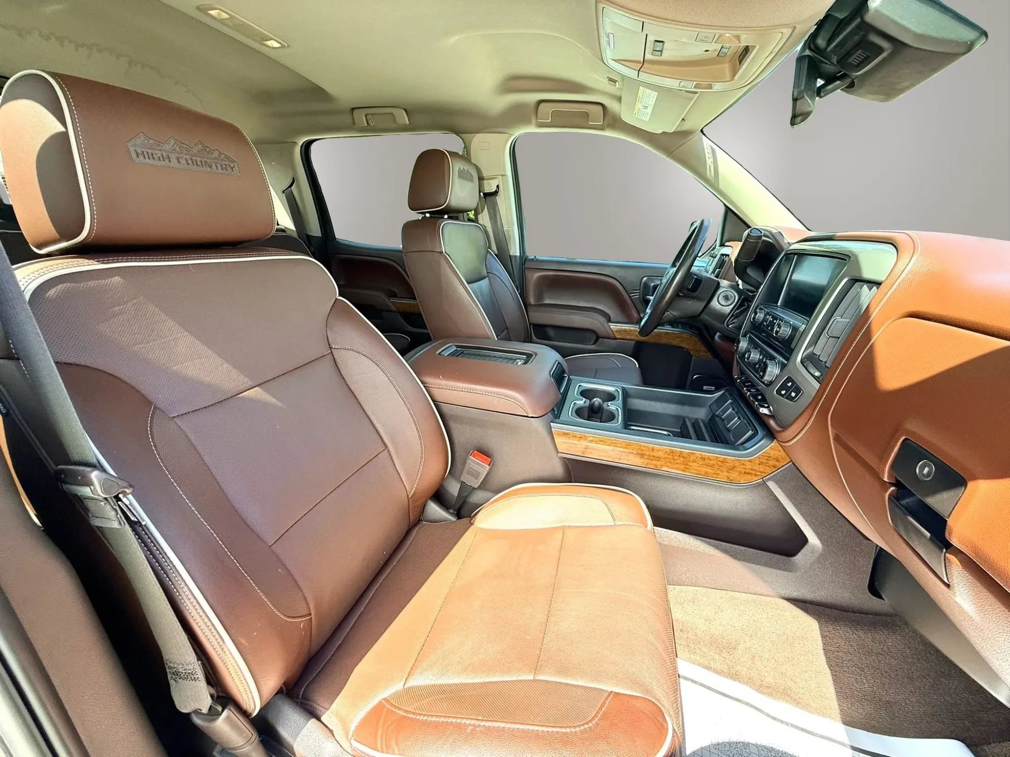 Used 2016 Chevrolet Silverado 1500 High Country w/ High Country Premium Package RWD image 16