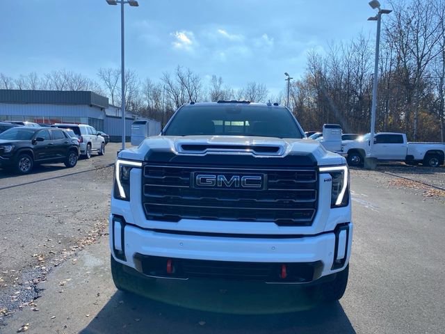 Used 2025 GMC Sierra 3500 AT4 w/ AT4 Premium Plus Package image 8