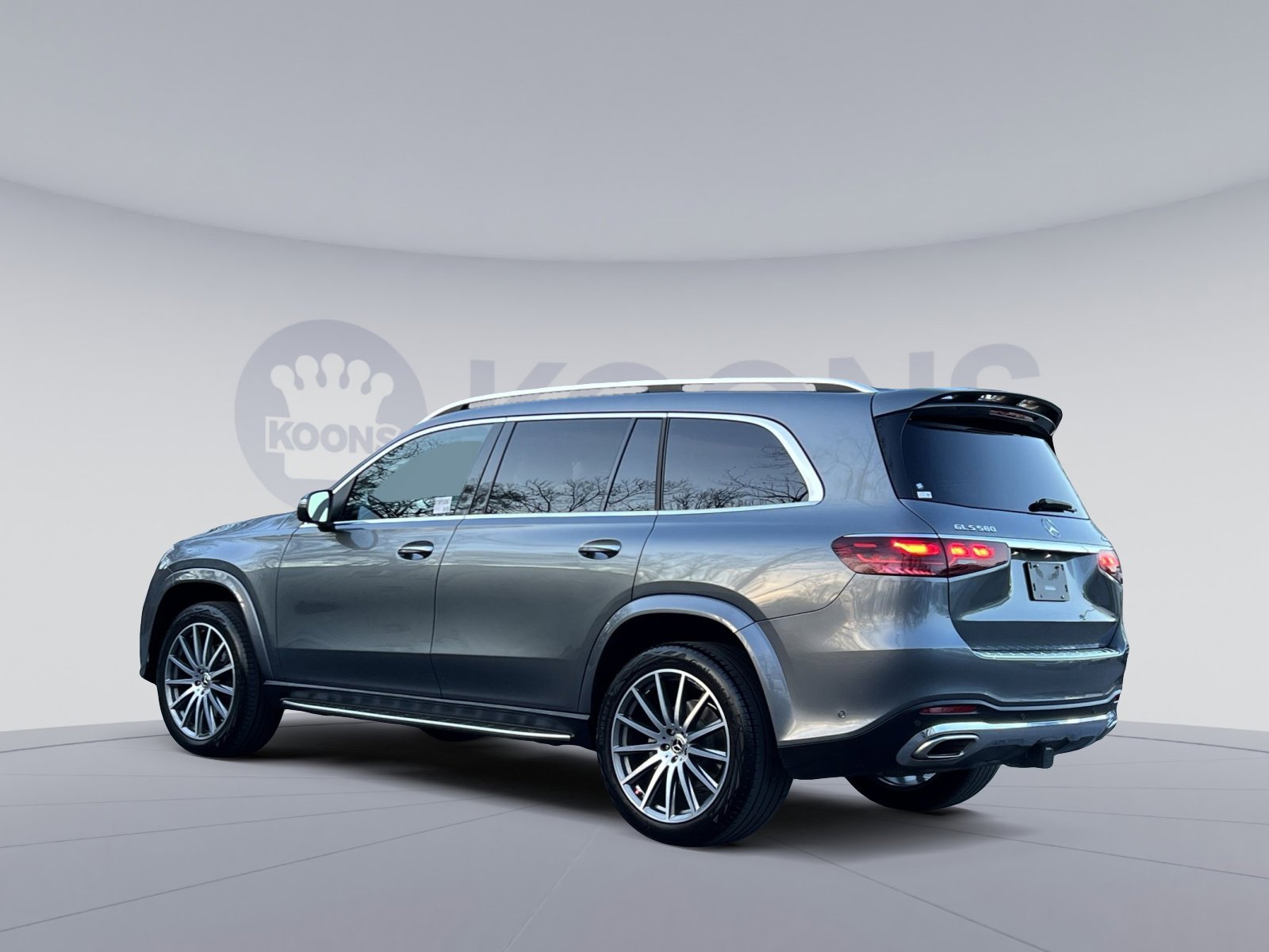 Certified 2024 Mercedes-Benz GLS 580 4MATIC image 4