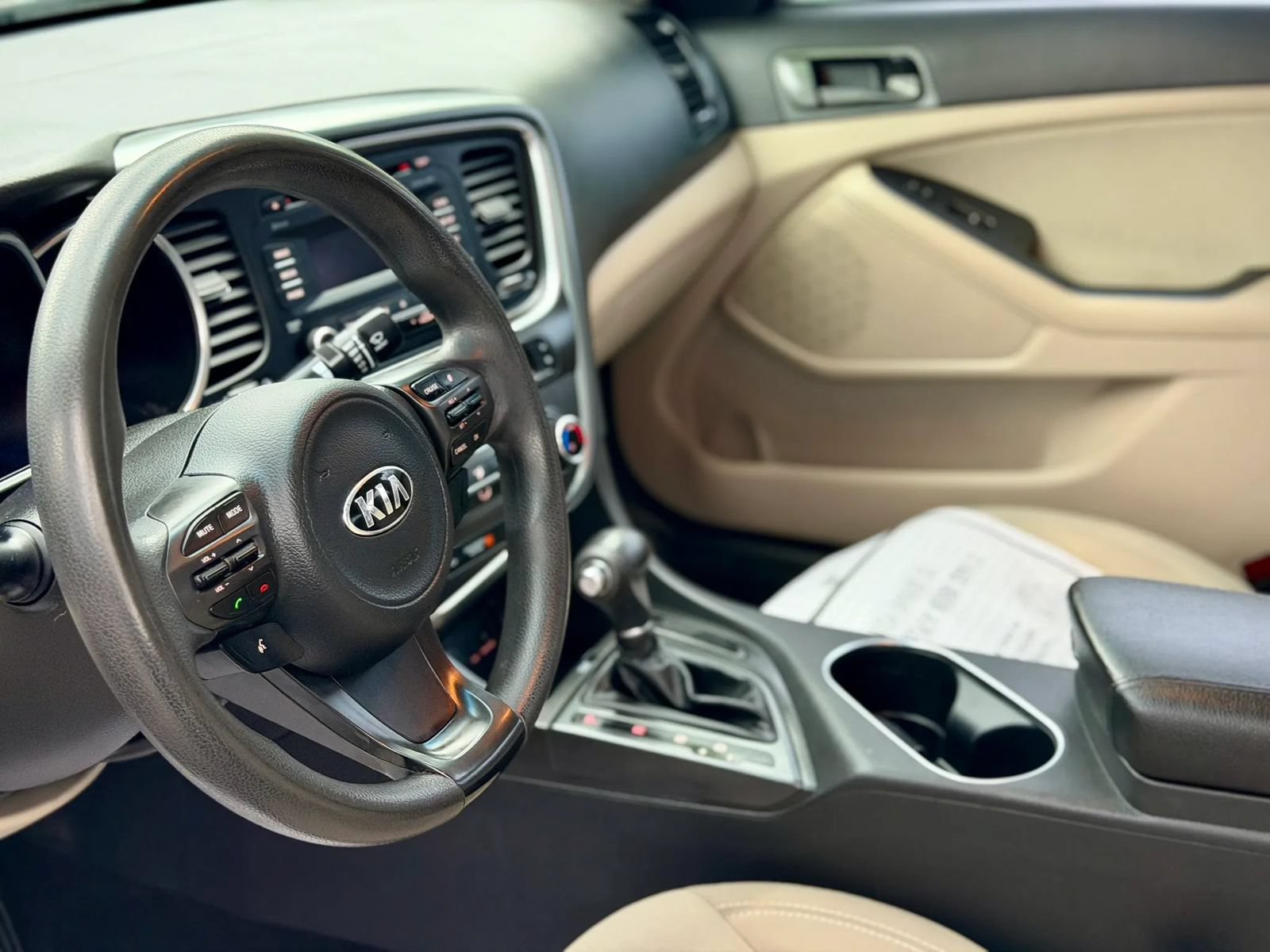 Used 2014 Kia Optima LX FWD image 9