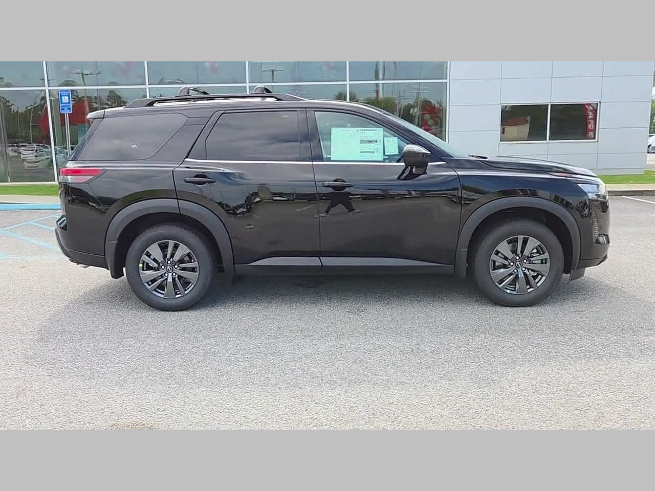 New 2026 Nissan Pathfinder SV FWD image 36