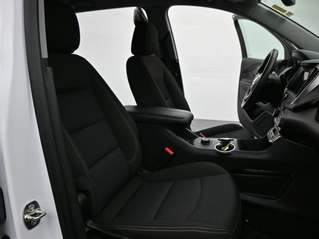 Certified 2024 GMC Terrain SLE image 22