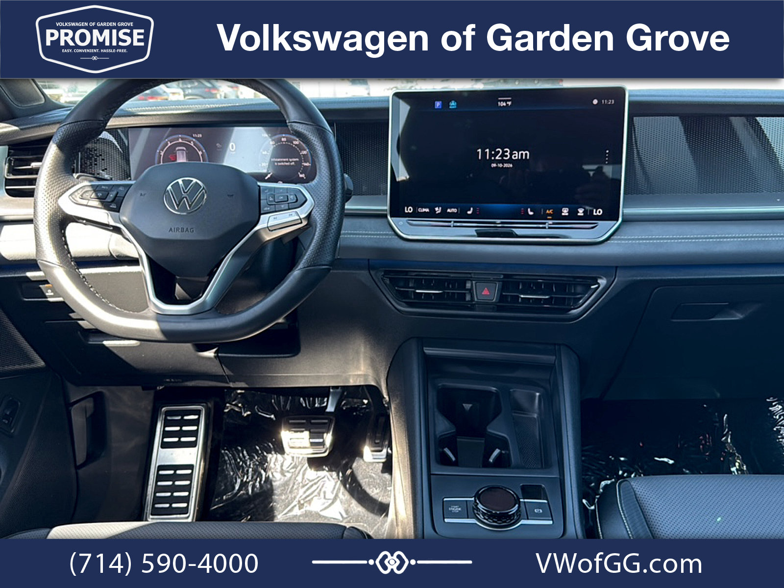New 2026 Volkswagen Tiguan SE R-Line FWD image 25