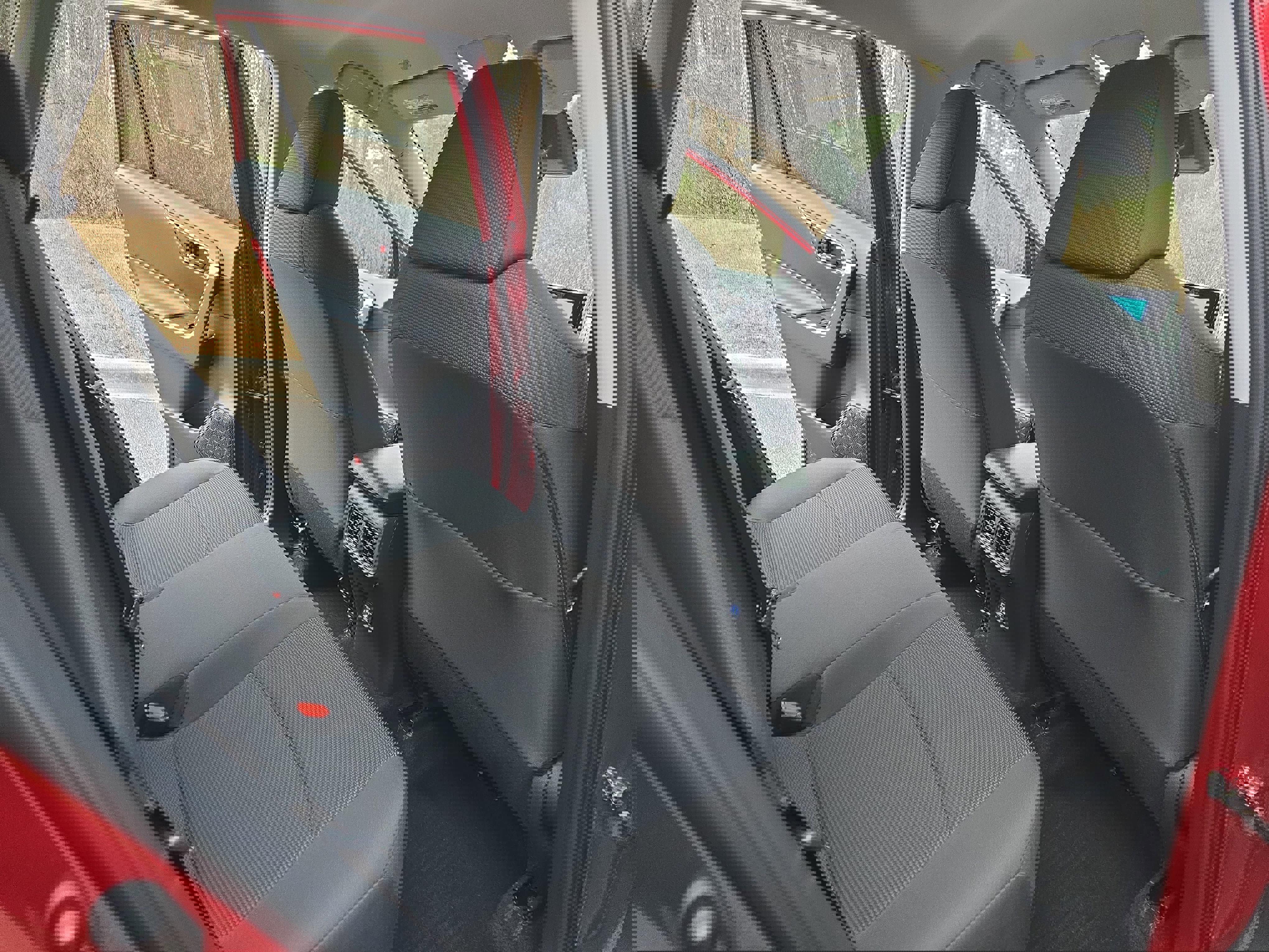 Used 2023 Toyota RAV4 LE image 11