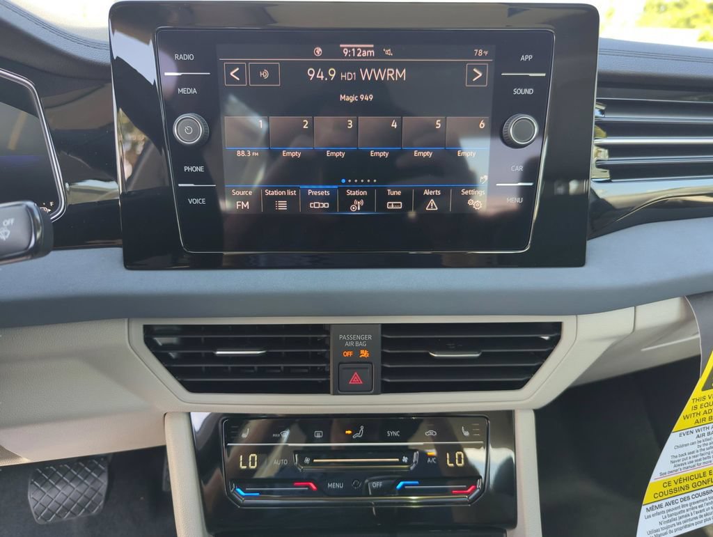 New 2026 Volkswagen Jetta SE FWD image 30
