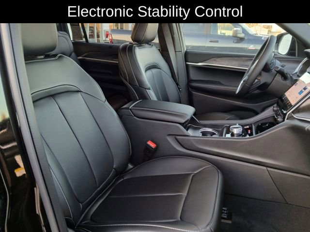 New 2025 Jeep Grand Cherokee L Limited image 24