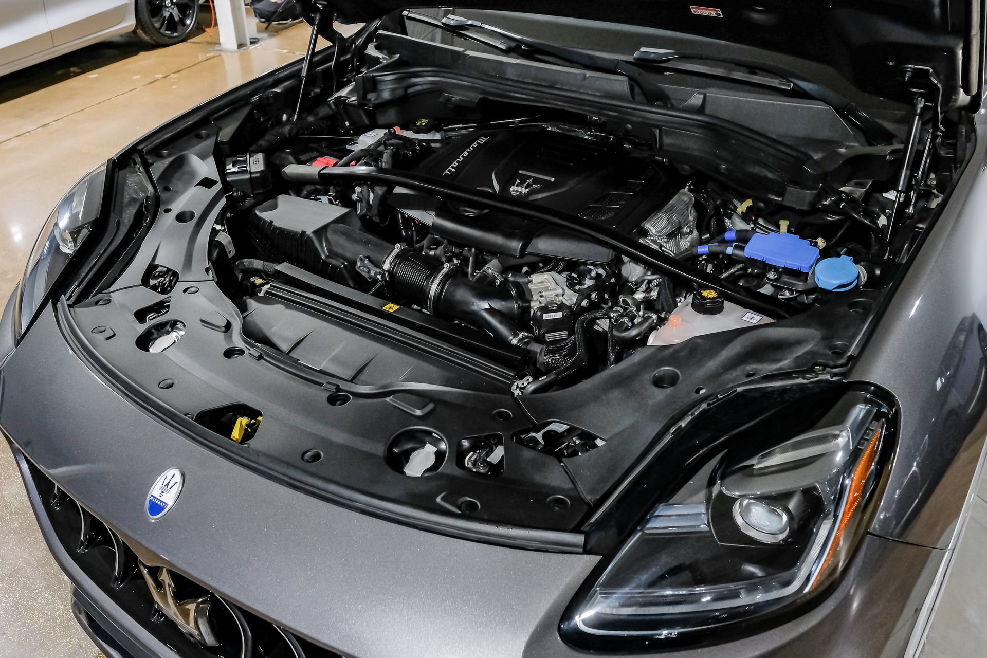 Used 2023 Maserati Grecale GT AWD/4WD image 49