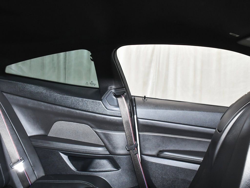 Used 2023 BMW M4 xDrive Competition image 63