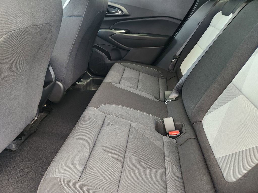 New 2026 Chevrolet Trax LS w/ LS Convenience Package image 18