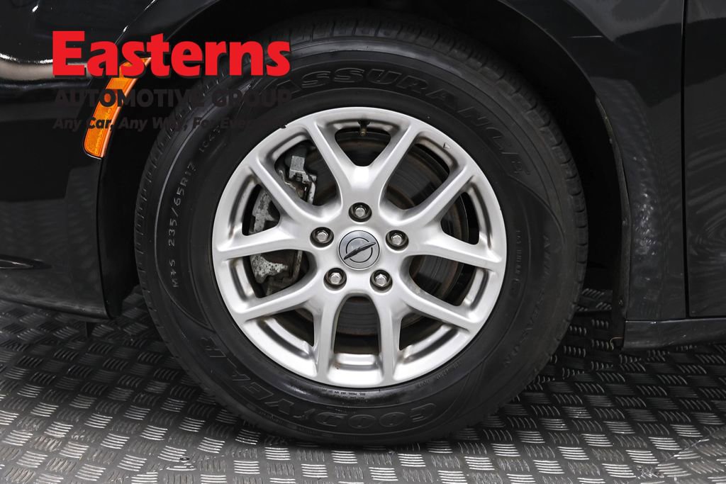 Used 2023 Chrysler Pacifica Touring-L FWD image 33