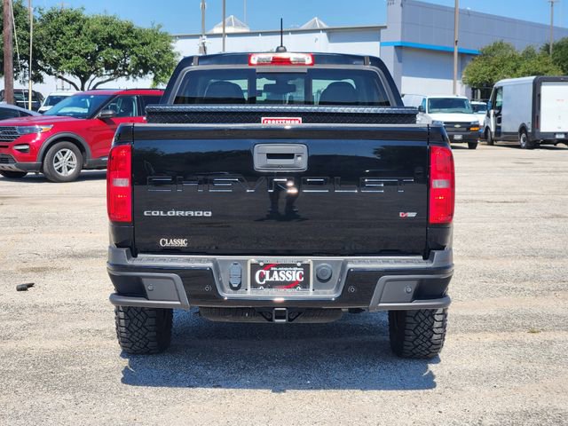Used 2022 Chevrolet Colorado Z71 w/ Z71 Midnight Edition AWD/4WD image 6