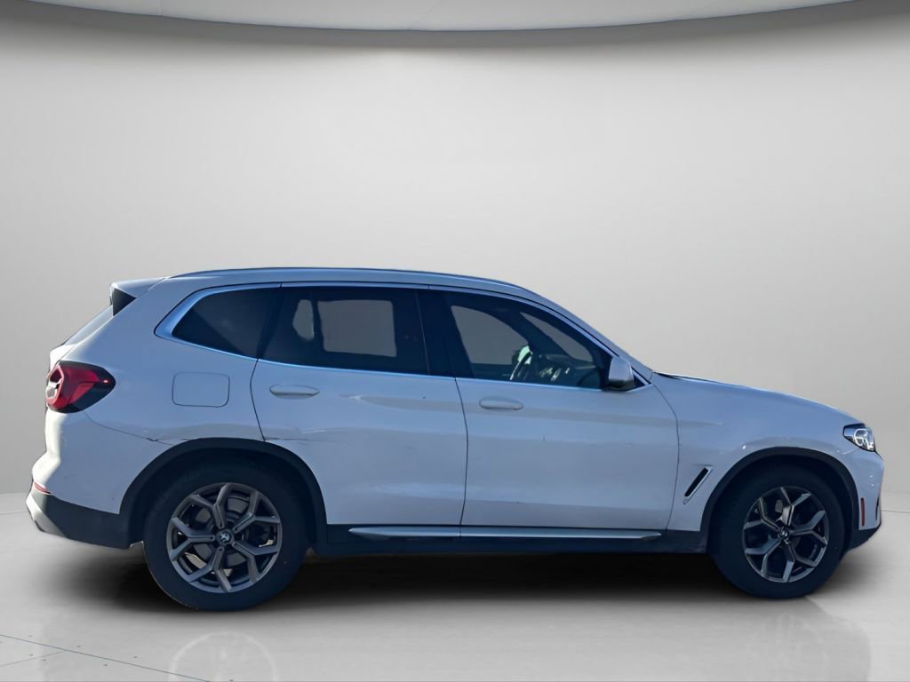 Used 2022 BMW X3 xDrive30i image 3