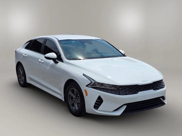Used 2021 Kia K5 LX FWD image 3