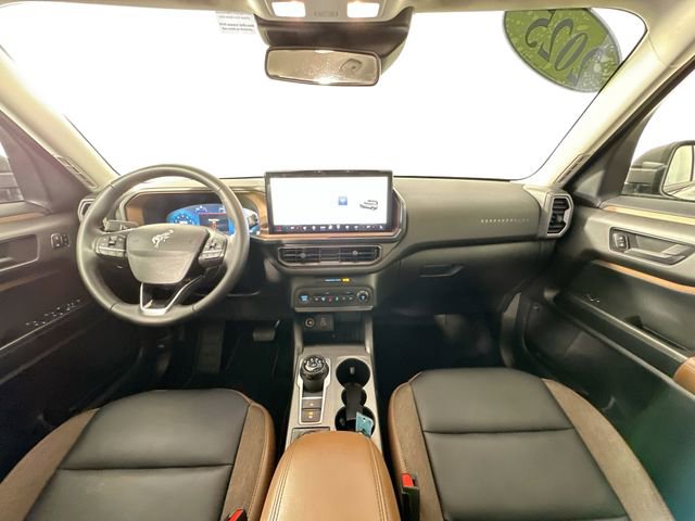 Used 2025 Ford Bronco Sport Outer Banks w/ Outer Banks Tech Package+ AWD/4WD image 3