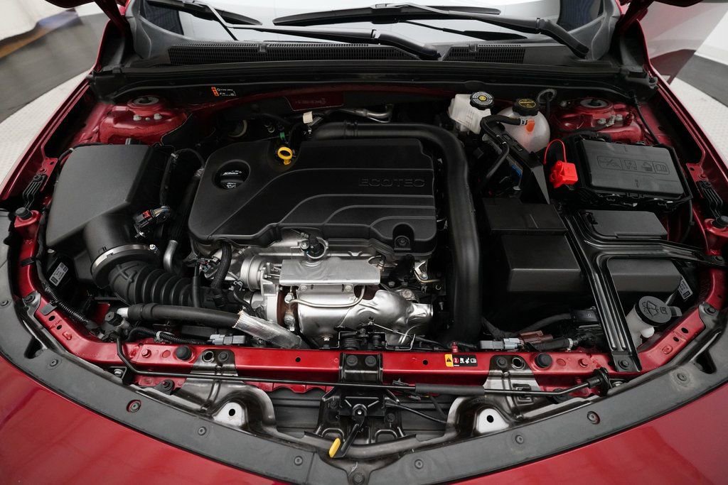 Used 2024 Chevrolet Malibu RS image 3