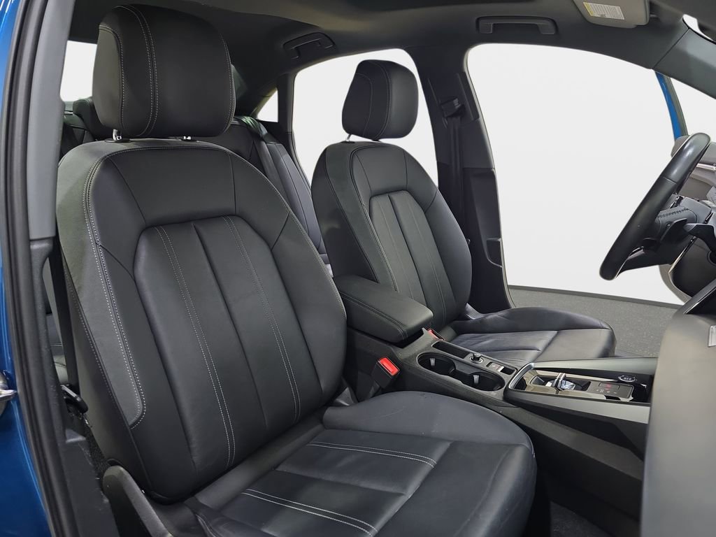 Used 2023 Audi A3 2.0T Premium w/ Convenience Package image 12