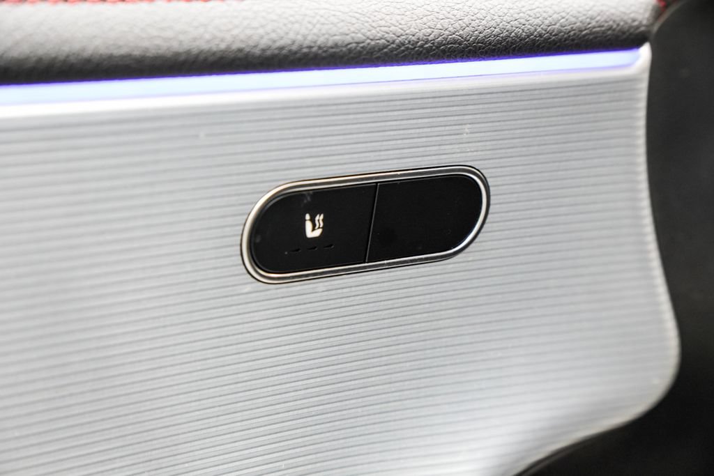 Used 2022 Mercedes-Benz CLA 250 image 36