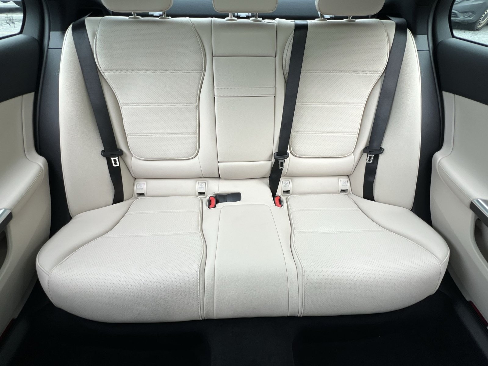 New 2026 Mercedes-Benz C 300 4MATIC Sedan image 15