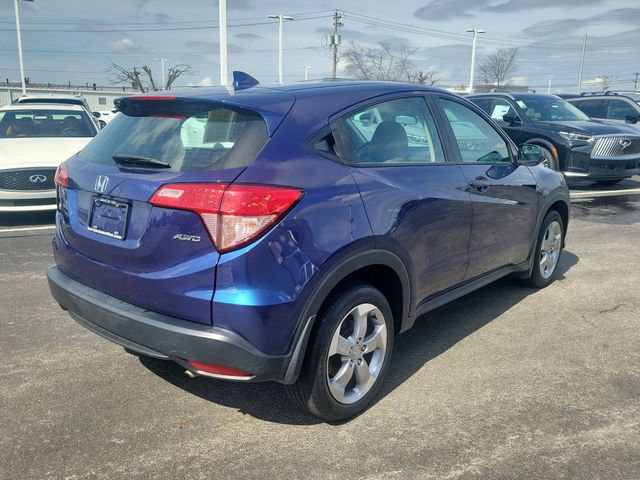 Used 2017 Honda HR-V LX image 7