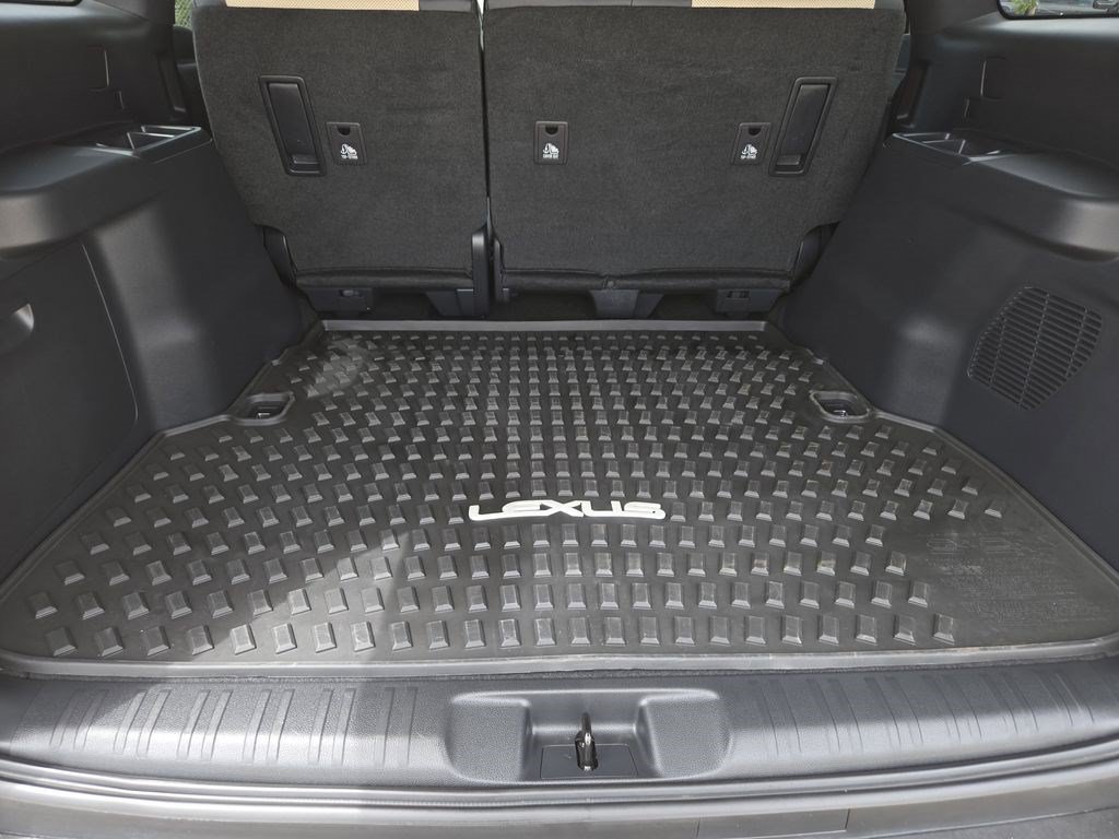 Used 2024 Lexus GX 550 AWD/4WD image 31