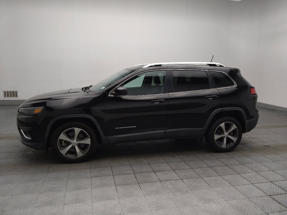 Used 2019 Jeep Cherokee Limited FWD image 2