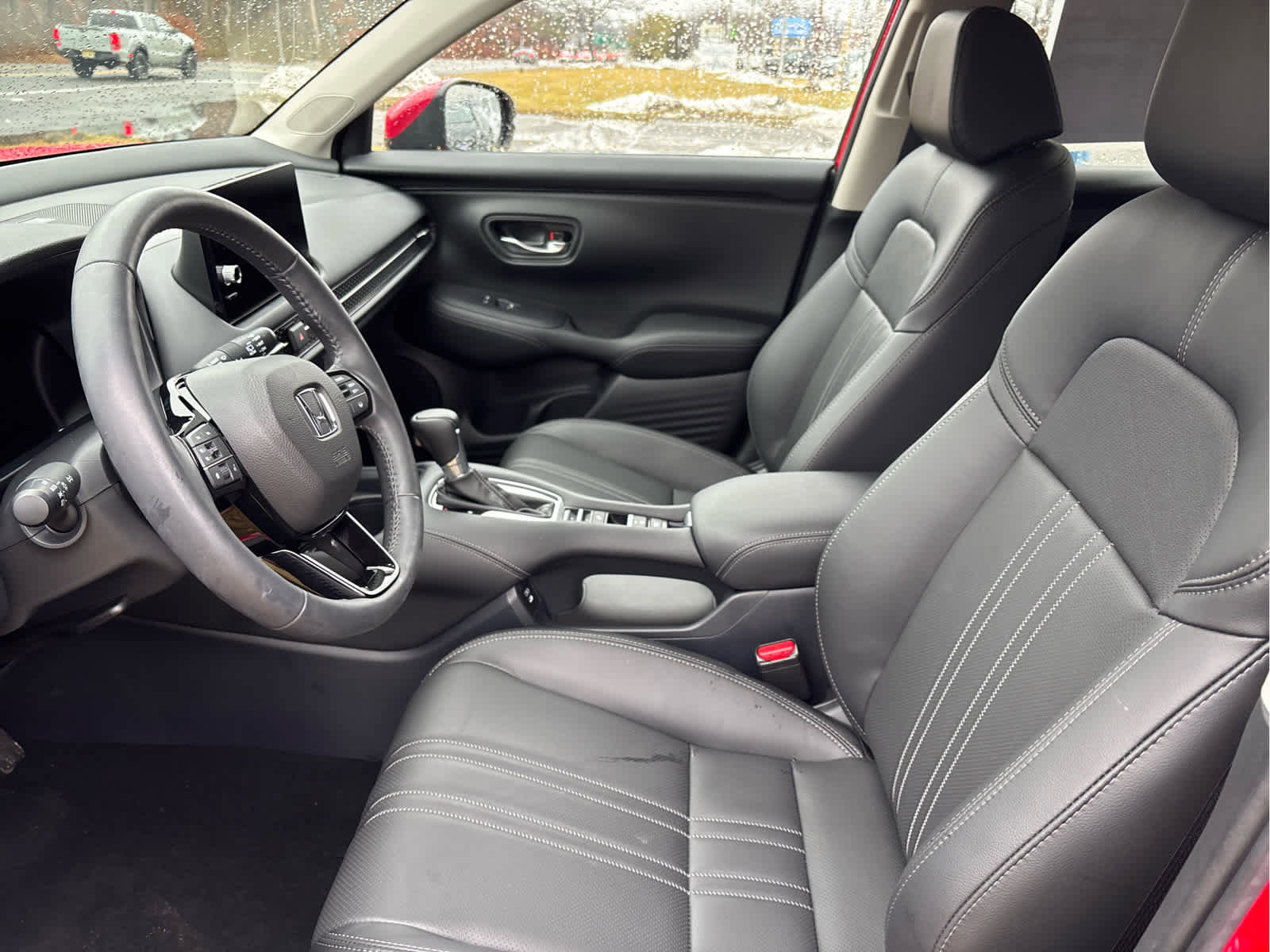 Used 2025 Honda HR-V EX-L image 8