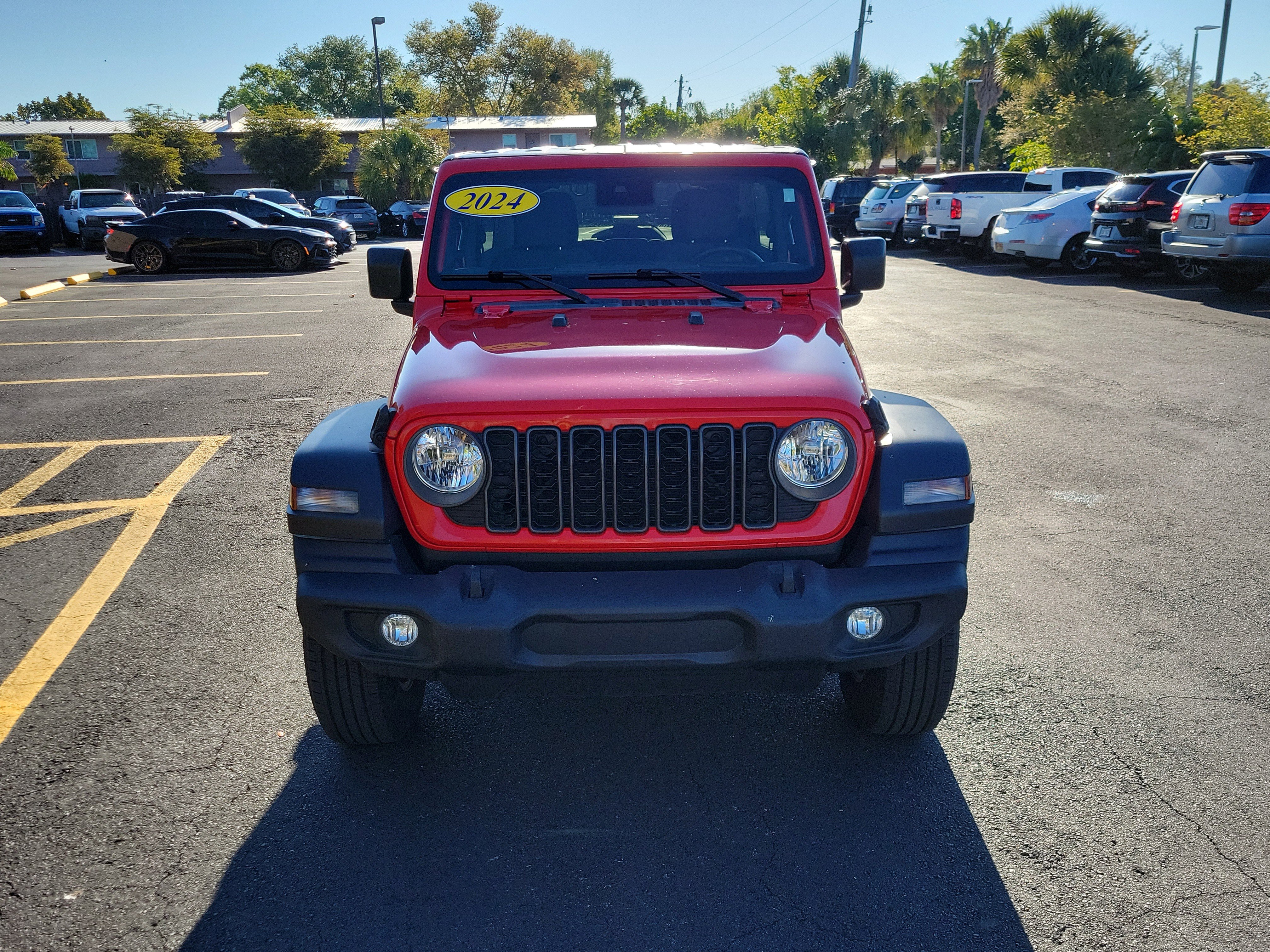 Used 2024 Jeep Wrangler Sport S image 2