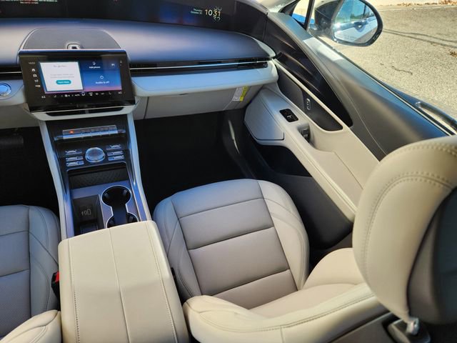 New 2026 Lincoln Nautilus Premier w/ Jet Appearance Package image 12