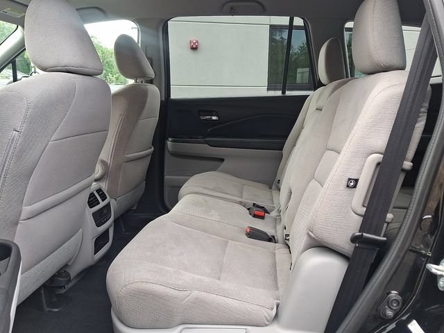Used 2016 Honda Pilot EX image 10