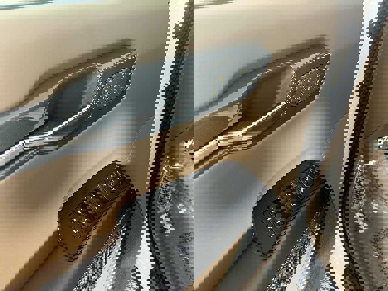 New 2026 Kia EV9 GT-Line AWD/4WD image 16