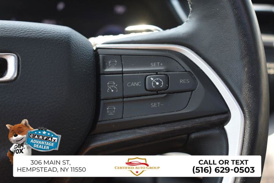 Used 2022 Jeep Grand Cherokee L Limited image 16