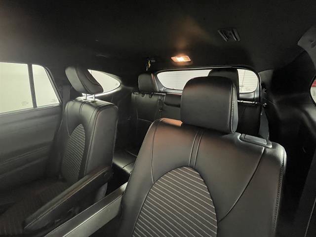 Used 2023 Toyota Highlander XSE AWD/4WD image 11